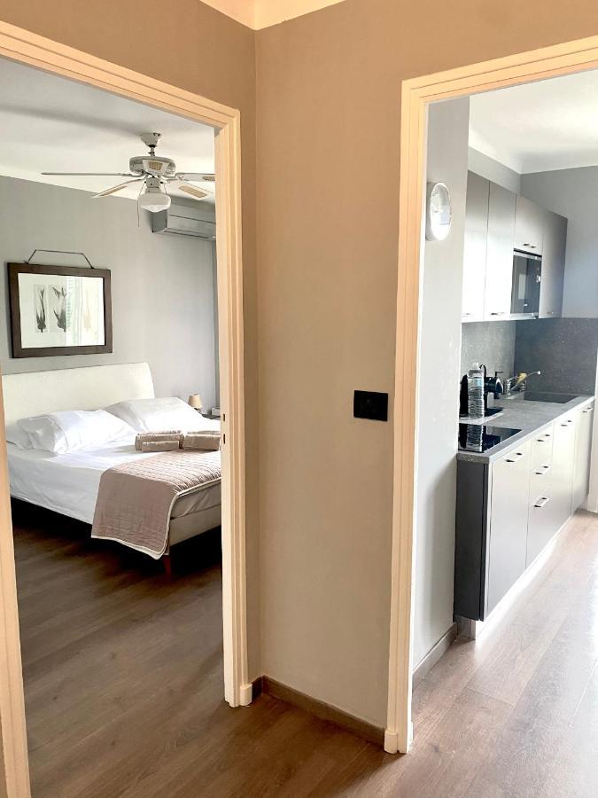 Tropezina Apartment แซ็ง-ทรอเป ภายนอก รูปภาพ